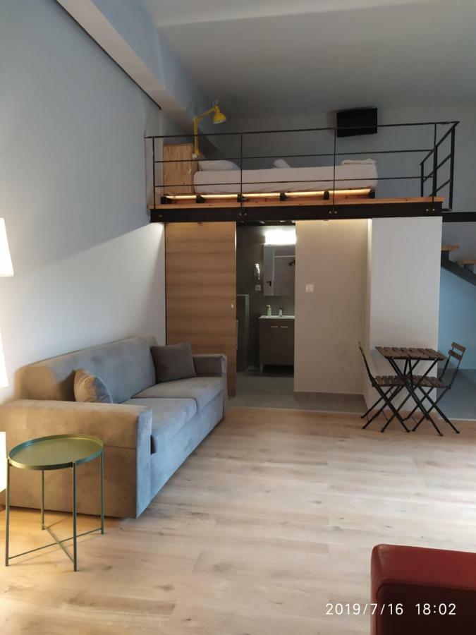 Thess Rooms Georgiou Katechaki 13 Thessaloniki Exterior photo